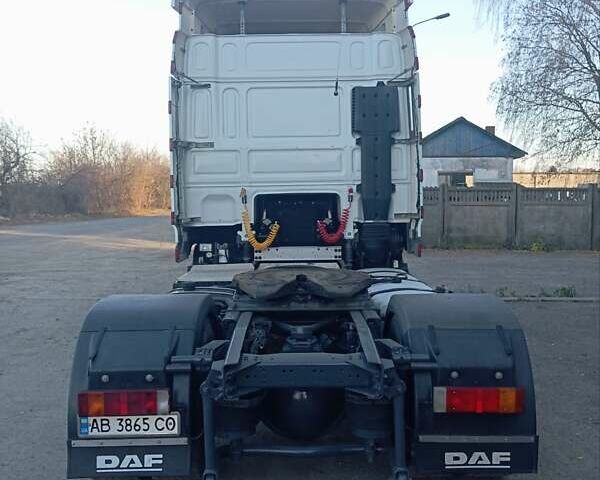 Белый Даф ХФ, объемом двигателя 12.6 л и пробегом 314 тыс. км за 10400 $, фото 5 на Automoto.ua