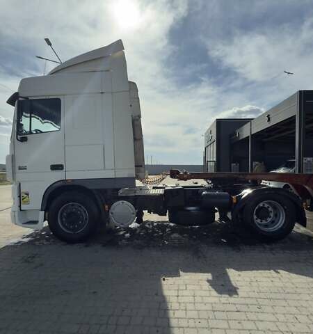 Белый Даф ХФ, объемом двигателя 12.9 л и пробегом 995 тыс. км за 11500 $, фото 9 на Automoto.ua