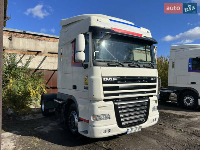 Белый Даф ХФ, объемом двигателя 12.9 л и пробегом 1000 тыс. км за 11800 $, фото 4 на Automoto.ua