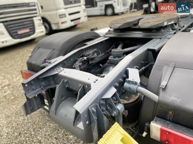 Белый Даф ХФ, объемом двигателя 12.9 л и пробегом 856 тыс. км за 15999 $, фото 28 на Automoto.ua