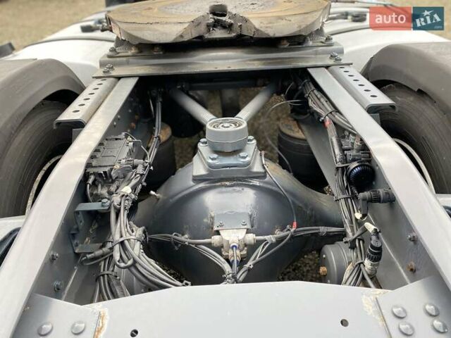 Белый Даф ХФ, объемом двигателя 12.9 л и пробегом 856 тыс. км за 15999 $, фото 26 на Automoto.ua