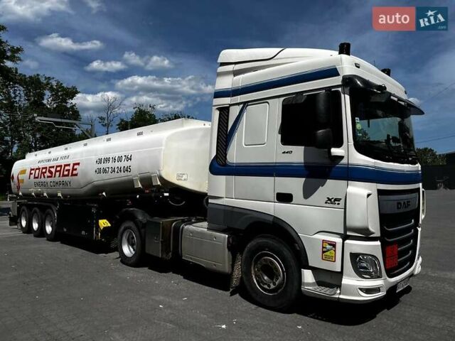 Белый Даф ХФ, объемом двигателя 12.9 л и пробегом 982 тыс. км за 21000 $, фото 1 на Automoto.ua