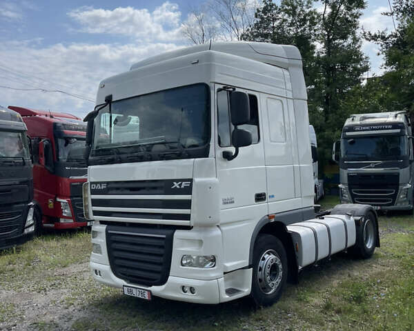 Белый Даф ХФ, объемом двигателя 12.91 л и пробегом 950 тыс. км за 17990 $, фото 4 на Automoto.ua
