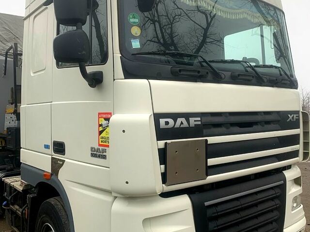 Белый Даф ХФ, объемом двигателя 12.9 л и пробегом 800 тыс. км за 15900 $, фото 2 на Automoto.ua