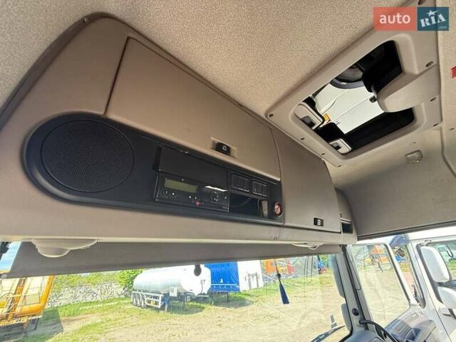 Белый Даф ХФ, объемом двигателя 12.9 л и пробегом 991 тыс. км за 15500 $, фото 23 на Automoto.ua