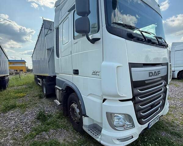 Белый Даф ХФ, объемом двигателя 12.9 л и пробегом 991 тыс. км за 15500 $, фото 3 на Automoto.ua