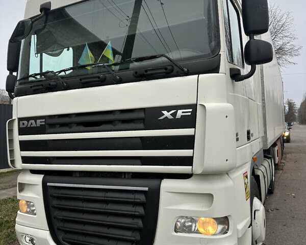 Белый Даф ХФ, объемом двигателя 12.9 л и пробегом 837 тыс. км за 35000 $, фото 3 на Automoto.ua