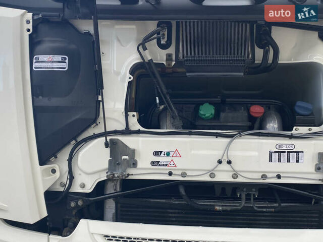 Белый Даф ХФ, объемом двигателя 12.9 л и пробегом 903 тыс. км за 20171 $, фото 31 на Automoto.ua