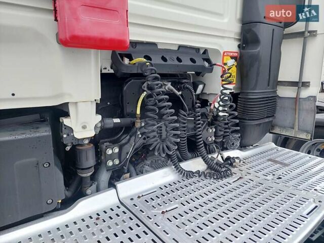 Белый Даф ХФ, объемом двигателя 12.9 л и пробегом 1 тыс. км за 21500 $, фото 12 на Automoto.ua