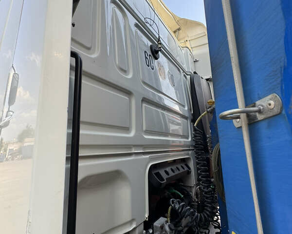 Белый Даф ХФ, объемом двигателя 12.9 л и пробегом 650 тыс. км за 26000 $, фото 4 на Automoto.ua