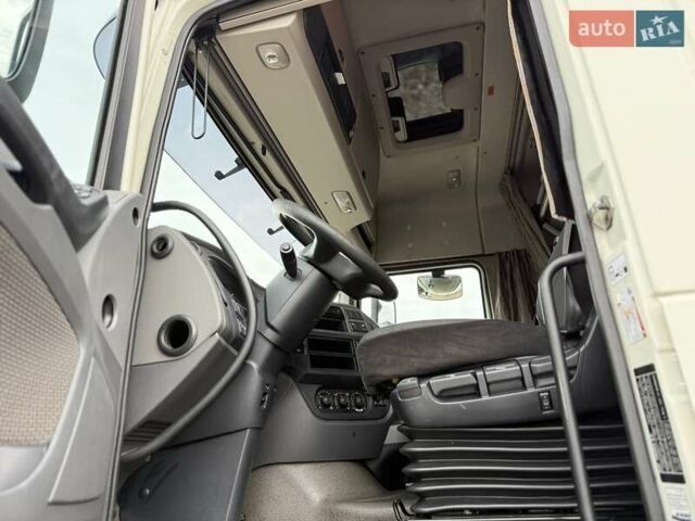 Белый Даф ХФ, объемом двигателя 12.9 л и пробегом 1 тыс. км за 16500 $, фото 12 на Automoto.ua
