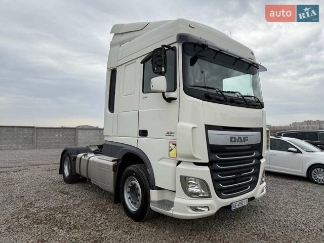 Белый Даф ХФ, объемом двигателя 12.9 л и пробегом 1 тыс. км за 16500 $, фото 10 на Automoto.ua