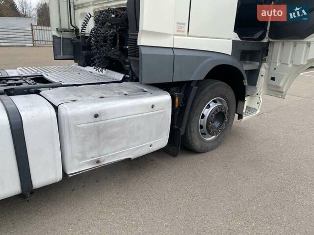 Белый Даф ХФ, объемом двигателя 12.9 л и пробегом 881 тыс. км за 21000 $, фото 39 на Automoto.ua