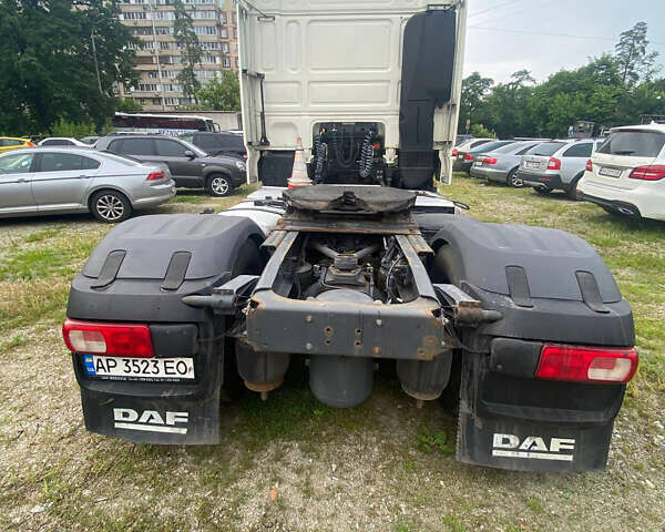 Белый Даф ХФ, объемом двигателя 12.9 л и пробегом 730 тыс. км за 24447 $, фото 5 на Automoto.ua