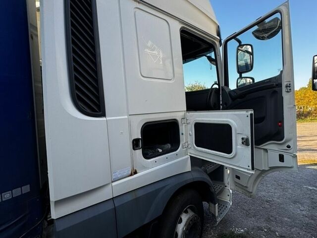 Білий Даф XF, об'ємом двигуна 12.9 л та пробігом 969 тис. км за 22000 $, фото 18 на Automoto.ua