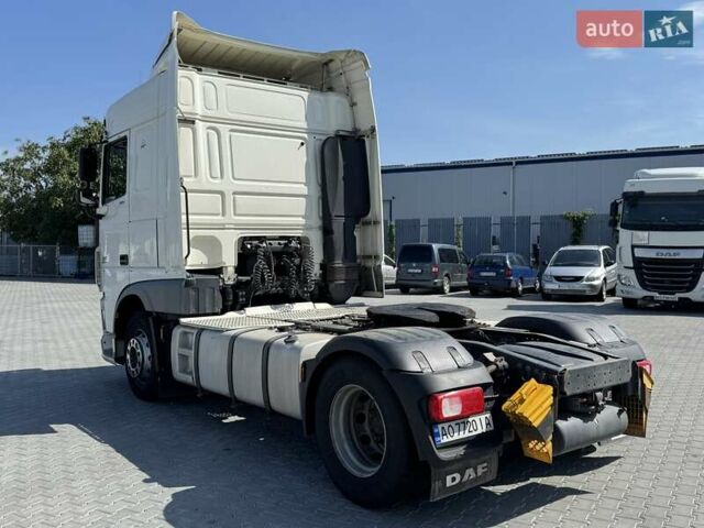 Белый Даф ХФ, объемом двигателя 12.9 л и пробегом 911 тыс. км за 16500 $, фото 6 на Automoto.ua