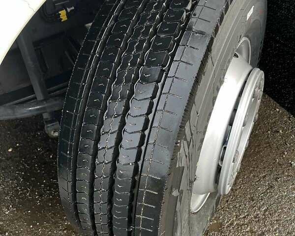 Белый Даф ХФ, объемом двигателя 12.9 л и пробегом 570 тыс. км за 25300 $, фото 11 на Automoto.ua