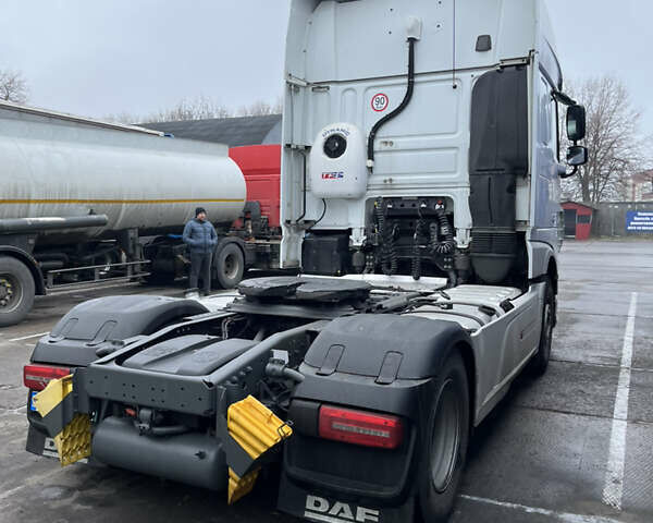 Белый Даф ХФ, объемом двигателя 12.9 л и пробегом 785 тыс. км за 28281 $, фото 3 на Automoto.ua