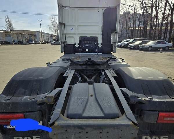 Белый Даф ХФ, объемом двигателя 12.9 л и пробегом 801 тыс. км за 27500 $, фото 3 на Automoto.ua