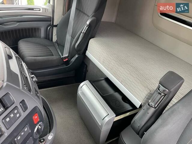 Белый Даф ХФ, объемом двигателя 12.9 л и пробегом 750 тыс. км за 29000 $, фото 16 на Automoto.ua