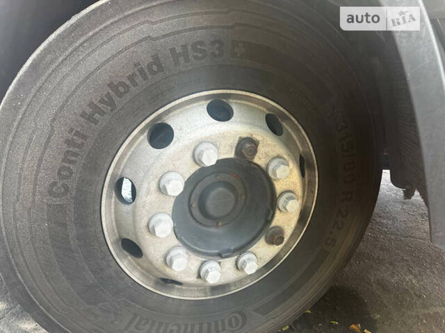 Белый Даф ХФ, объемом двигателя 12.9 л и пробегом 720 тыс. км за 31500 $, фото 9 на Automoto.ua