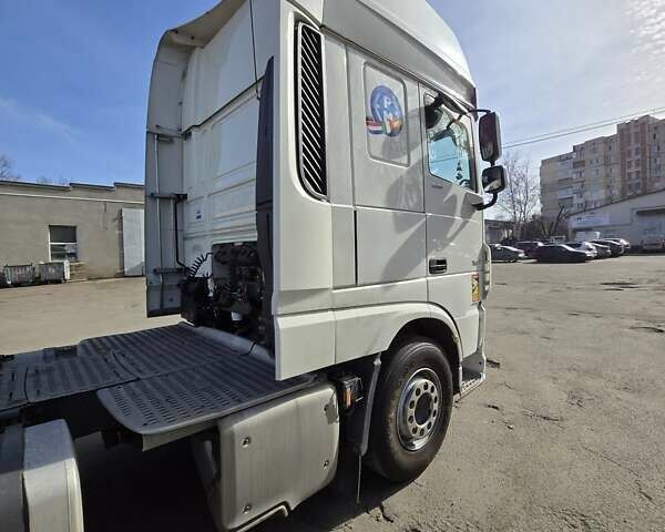 Белый Даф ХФ, объемом двигателя 12.9 л и пробегом 801 тыс. км за 27500 $, фото 11 на Automoto.ua