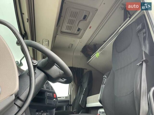 Белый Даф ХФ, объемом двигателя 12.9 л и пробегом 750 тыс. км за 29000 $, фото 15 на Automoto.ua