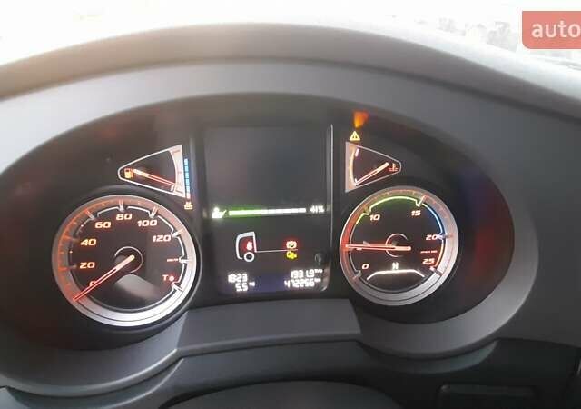 Белый Даф ХФ, объемом двигателя 12.9 л и пробегом 487 тыс. км за 35000 $, фото 27 на Automoto.ua