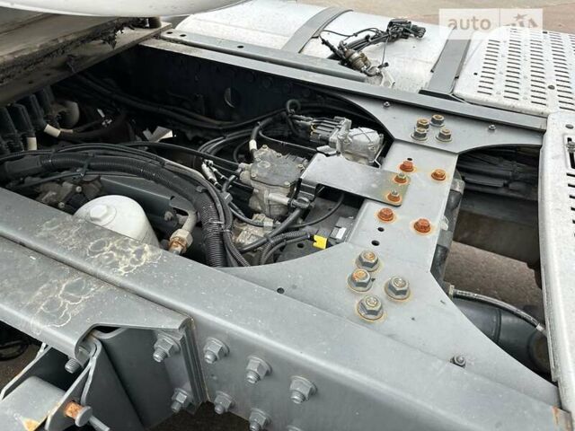 Белый Даф ХФ, объемом двигателя 12.9 л и пробегом 469 тыс. км за 52500 $, фото 23 на Automoto.ua
