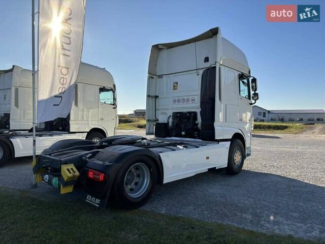 Белый Даф ХФ, объемом двигателя 12.9 л и пробегом 645 тыс. км за 40932 $, фото 2 на Automoto.ua