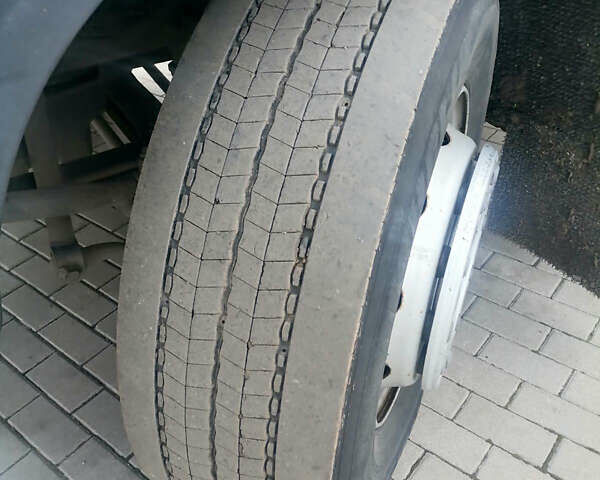 Белый Даф ХФ, объемом двигателя 12.9 л и пробегом 325 тыс. км за 36000 $, фото 7 на Automoto.ua