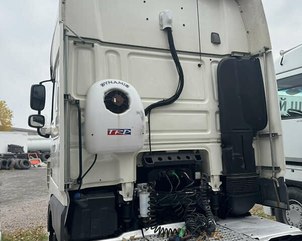 Белый Даф ХФ, объемом двигателя 12.9 л и пробегом 560 тыс. км за 32000 $, фото 36 на Automoto.ua