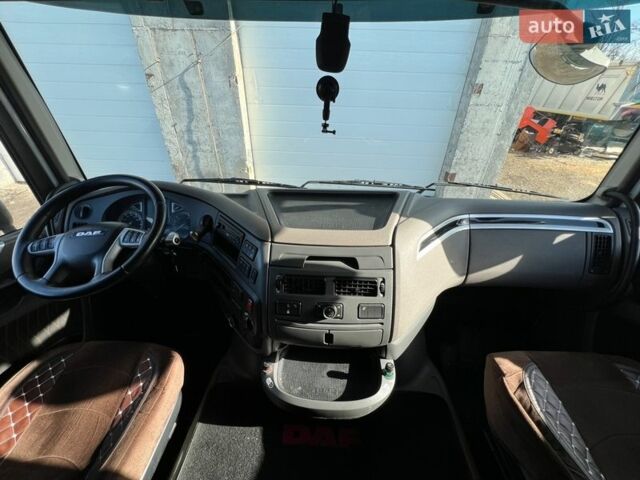 Белый Даф ХФ, объемом двигателя 12.9 л и пробегом 677 тыс. км за 38700 $, фото 8 на Automoto.ua