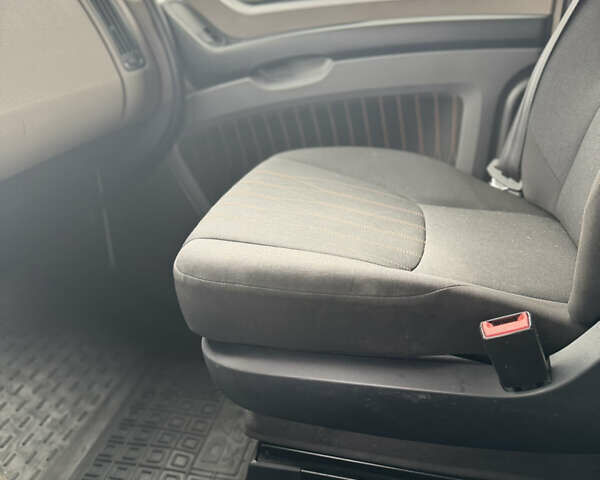 Белый Даф ХФ, объемом двигателя 12.9 л и пробегом 560 тыс. км за 32000 $, фото 11 на Automoto.ua