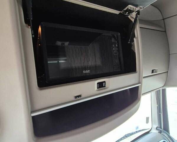 Белый Даф ХФ, объемом двигателя 0 л и пробегом 475 тыс. км за 47182 $, фото 9 на Automoto.ua