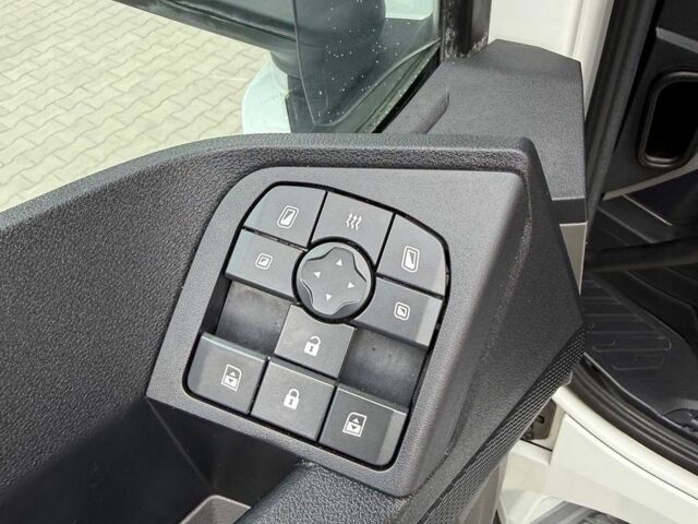 Білий Даф XF, об'ємом двигуна 0 л та пробігом 290 тис. км за 99999 $, фото 40 на Automoto.ua