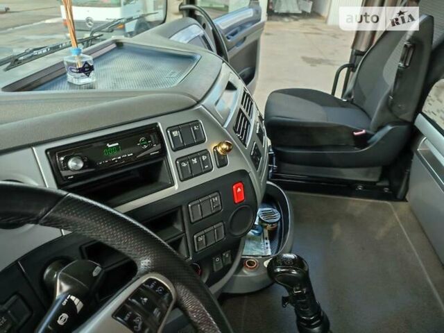 Черный Даф ХФ, объемом двигателя 12.9 л и пробегом 790 тыс. км за 24000 $, фото 10 на Automoto.ua