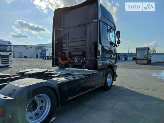 Черный Даф ХФ, объемом двигателя 12.9 л и пробегом 790 тыс. км за 24000 $, фото 1 на Automoto.ua