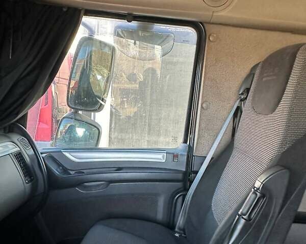 Черный Даф ХФ, объемом двигателя 12.9 л и пробегом 5 тыс. км за 40000 $, фото 6 на Automoto.ua
