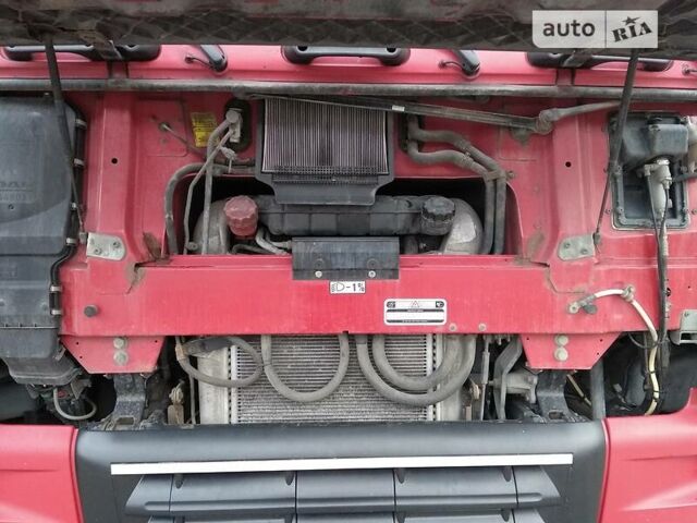 Червоний Даф XF, об'ємом двигуна 12.9 л та пробігом 920 тис. км за 21000 $, фото 1 на Automoto.ua