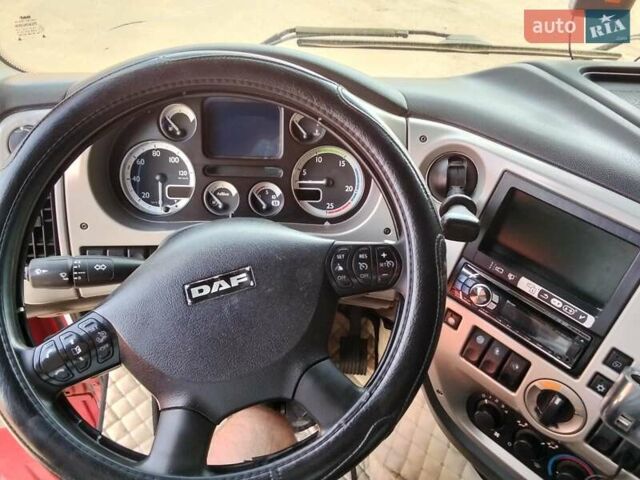 Красный Даф ХФ, объемом двигателя 0 л и пробегом 800 тыс. км за 17999 $, фото 28 на Automoto.ua