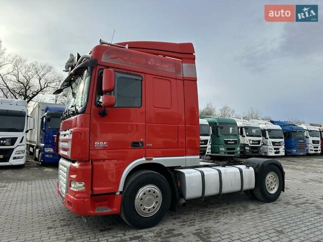 Красный Даф ХФ, объемом двигателя 12.9 л и пробегом 802 тыс. км за 16900 $, фото 4 на Automoto.ua