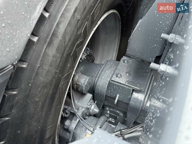 Червоний Даф XF, об'ємом двигуна 12.9 л та пробігом 741 тис. км за 21999 $, фото 26 на Automoto.ua