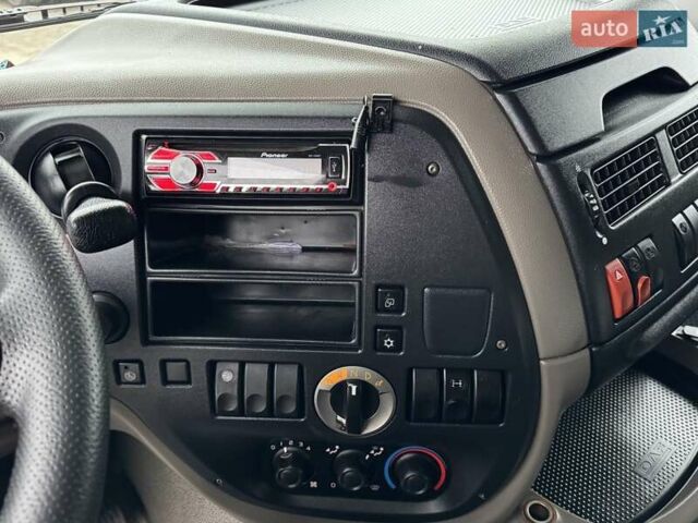 Червоний Даф XF, об'ємом двигуна 12.9 л та пробігом 741 тис. км за 21999 $, фото 59 на Automoto.ua