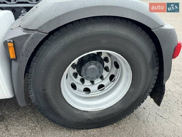 Червоний Даф XF, об'ємом двигуна 12.9 л та пробігом 741 тис. км за 21999 $, фото 12 на Automoto.ua