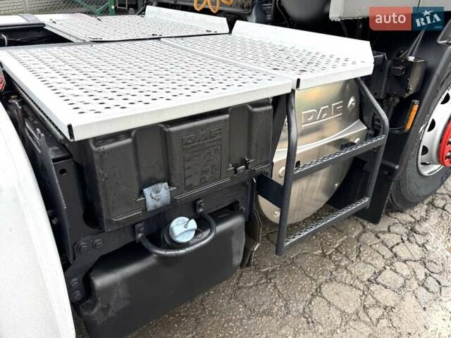 Червоний Даф XF, об'ємом двигуна 12.9 л та пробігом 741 тис. км за 21999 $, фото 29 на Automoto.ua