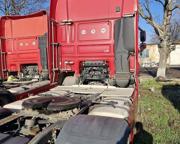 Красный Даф ХФ, объемом двигателя 12.9 л и пробегом 1 тыс. км за 22000 $, фото 3 на Automoto.ua