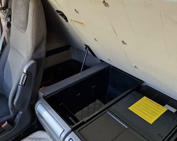 Красный Даф ХФ, объемом двигателя 12.9 л и пробегом 1 тыс. км за 22000 $, фото 6 на Automoto.ua