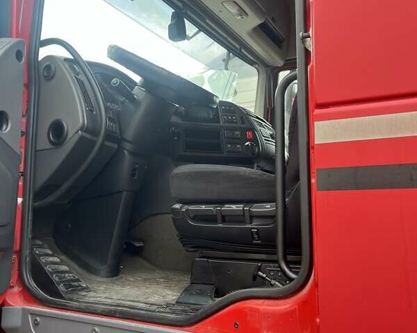 Червоний Даф XF, об'ємом двигуна 12.9 л та пробігом 780 тис. км за 15000 $, фото 2 на Automoto.ua