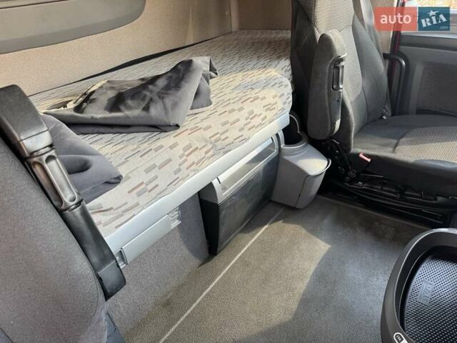 Красный Даф ХФ, объемом двигателя 12.9 л и пробегом 670 тыс. км за 23900 $, фото 17 на Automoto.ua